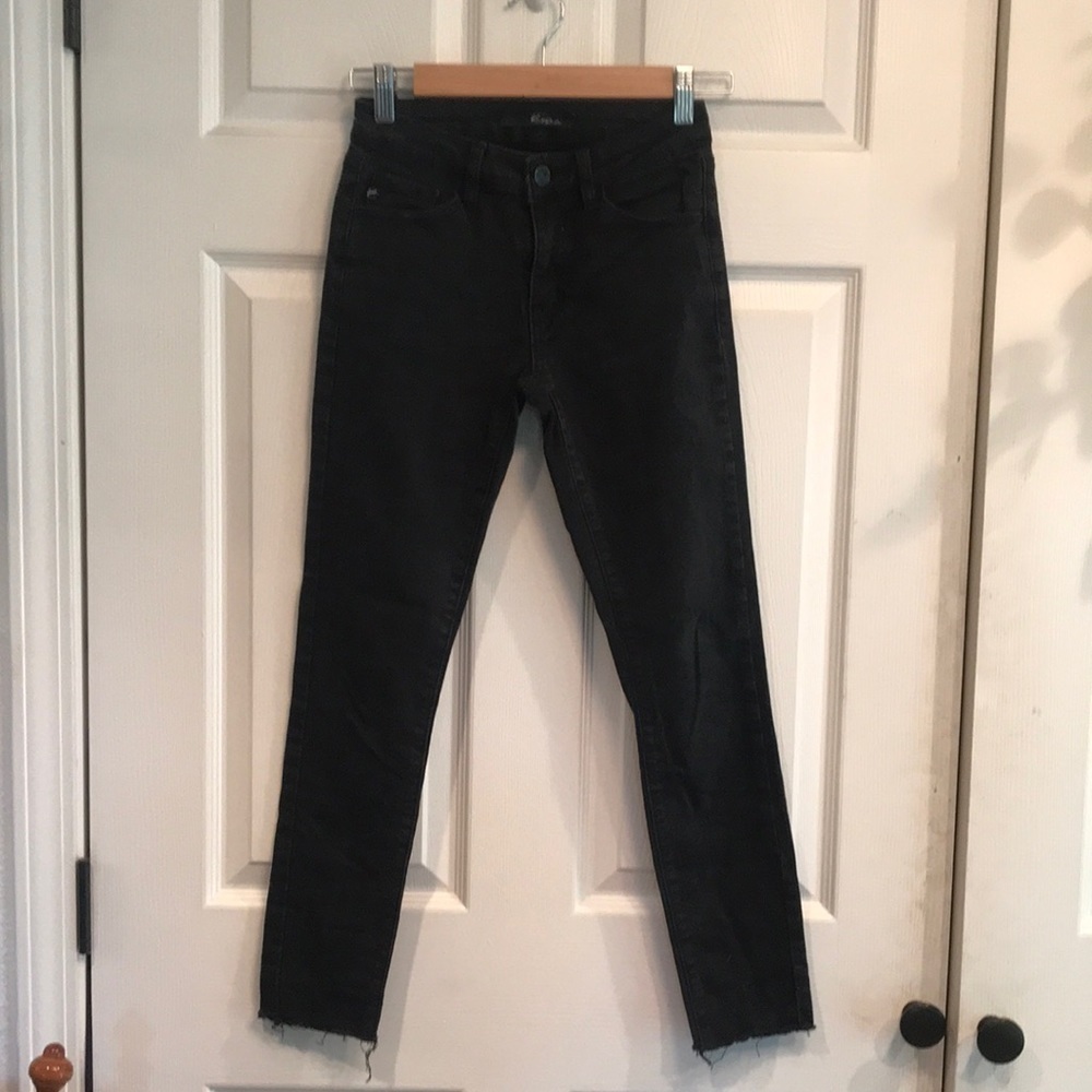 KanCan brand size 1/24 black skinny jeans